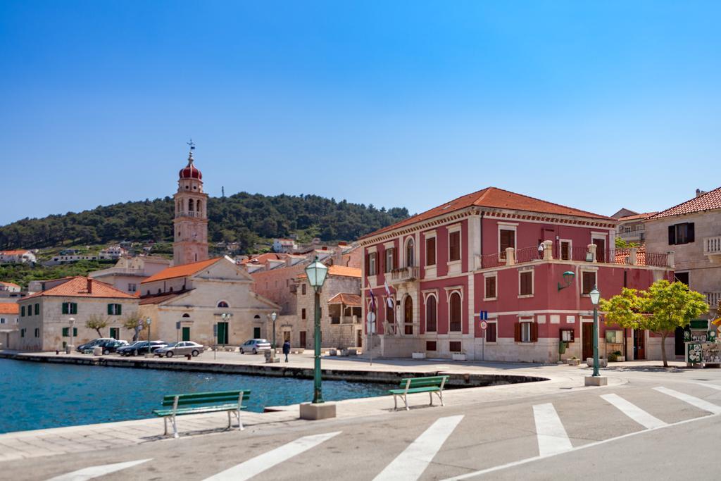 Apartments Pucisca Dış mekan fotoğraf