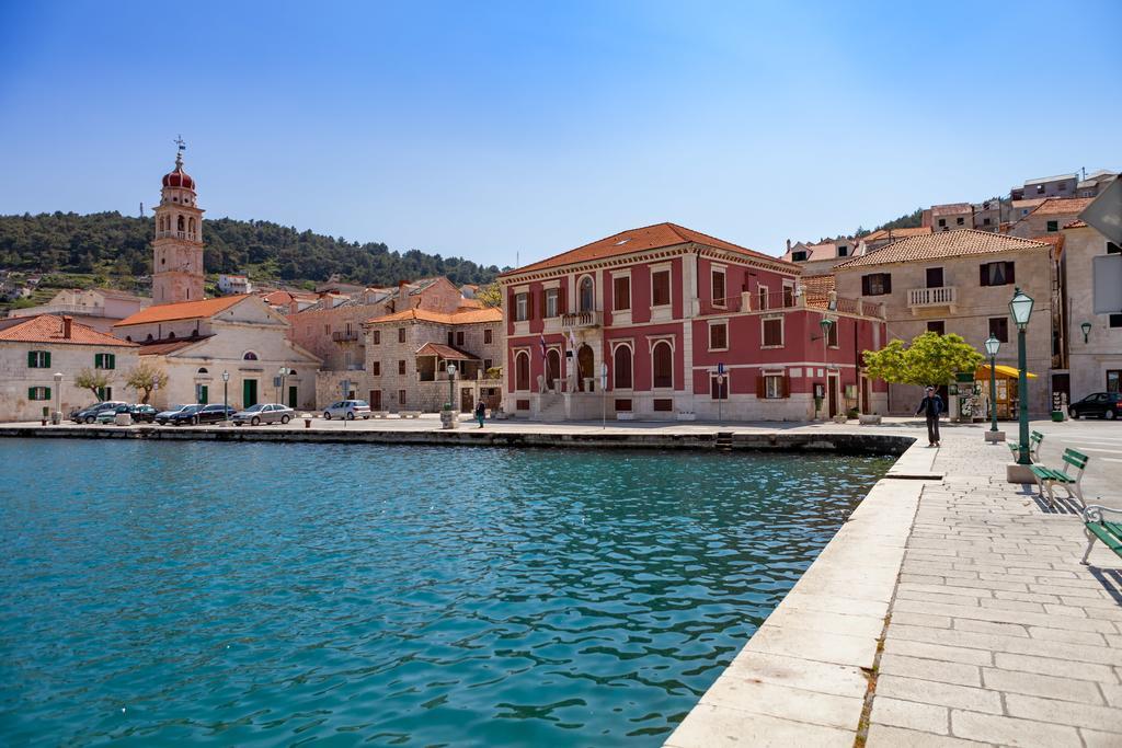 Apartments Pucisca Dış mekan fotoğraf